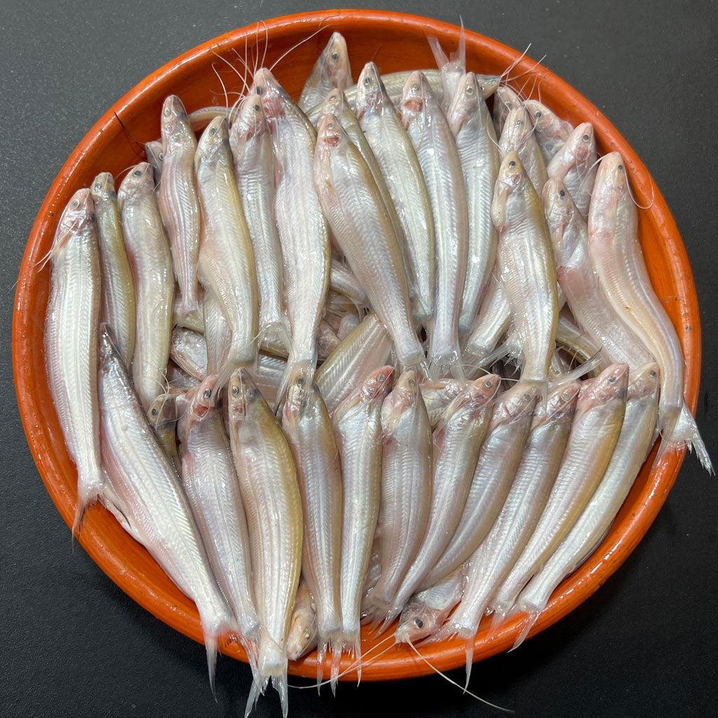 যমুনা নদীর কাজুলি - বাঁশপাতা মাছ হাফ কেজি