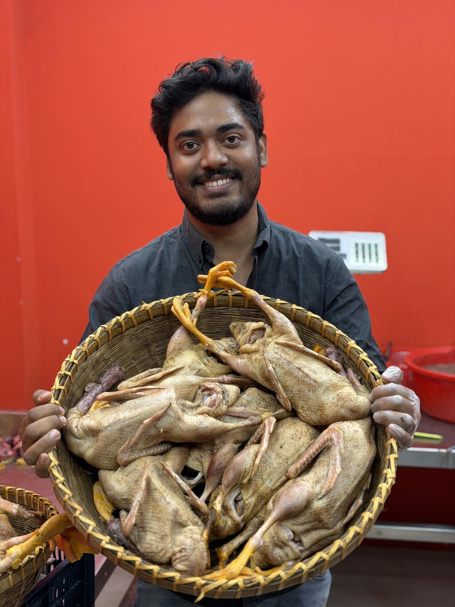 চলনবিলের দেশি পাতিহাঁস লাইভ ওয়েট ১৫০০ গ্রাম প্লাস সাইজ