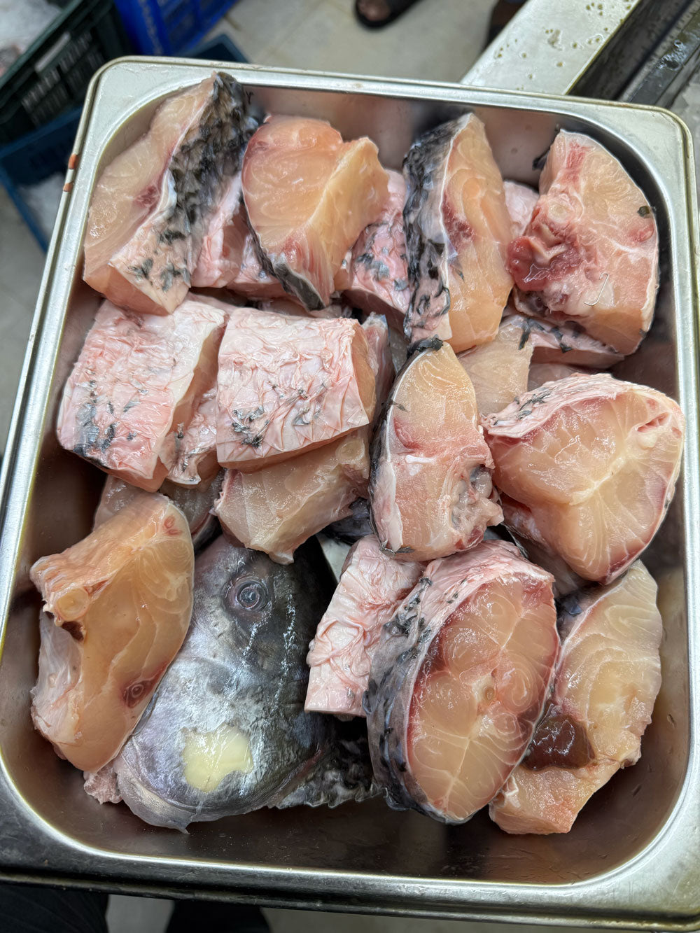 নদীর রুই ৫ কেজি প্লাস থেকে সারে ৫ কেজি সাইজ পারকেজি- 830/-